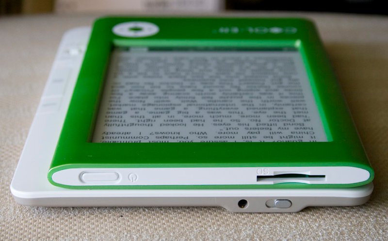 Illustration for article titled Cool-er eBook Reader Review